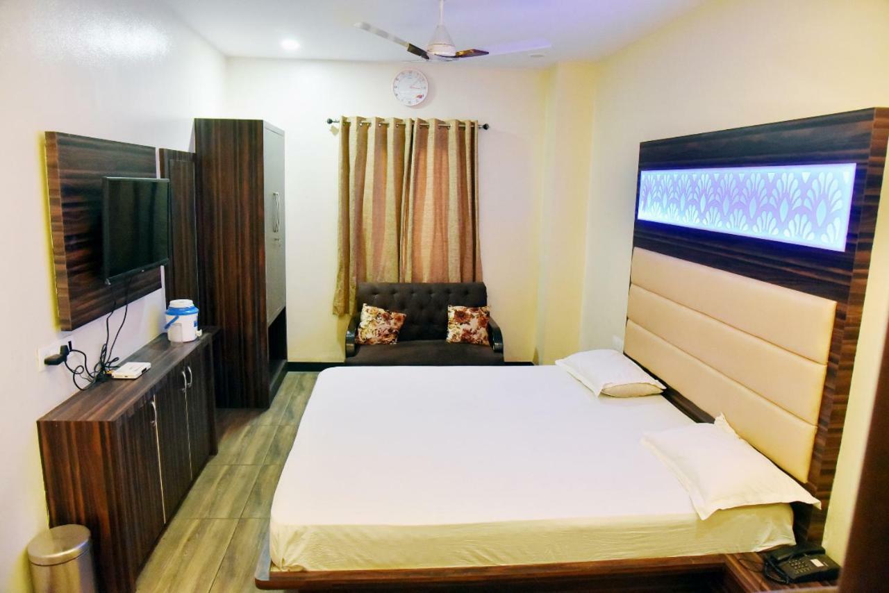 Hotel Midtown & Restaurant Jhunjhunu Экстерьер фото